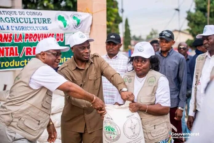 distribution des semences à mbuji mayi